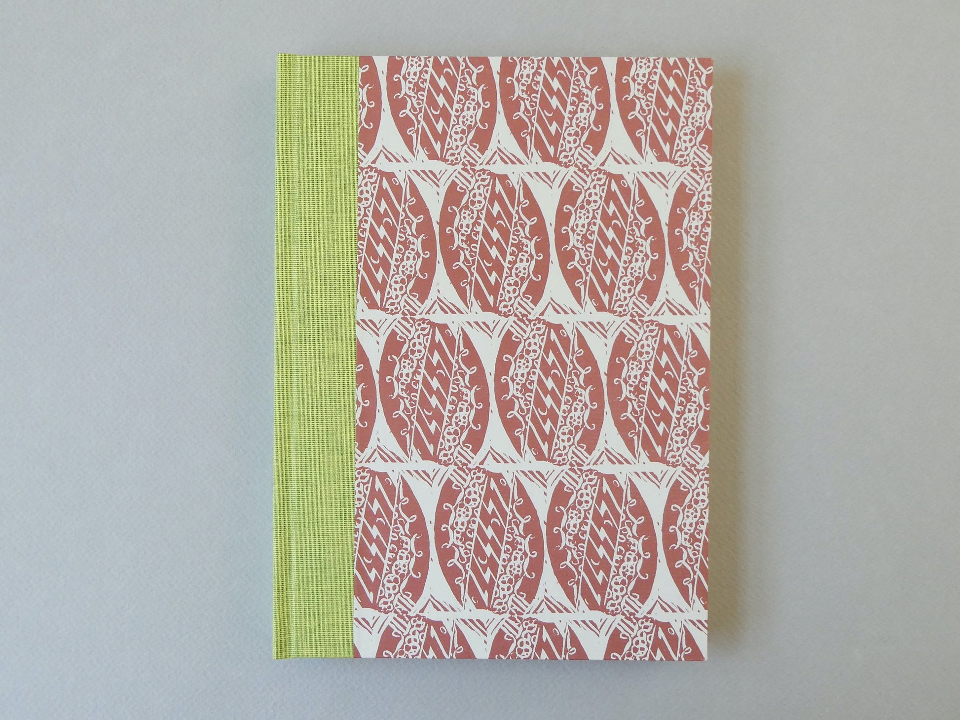 Enid Marx Sketchbook portrait format with Ivory pattern