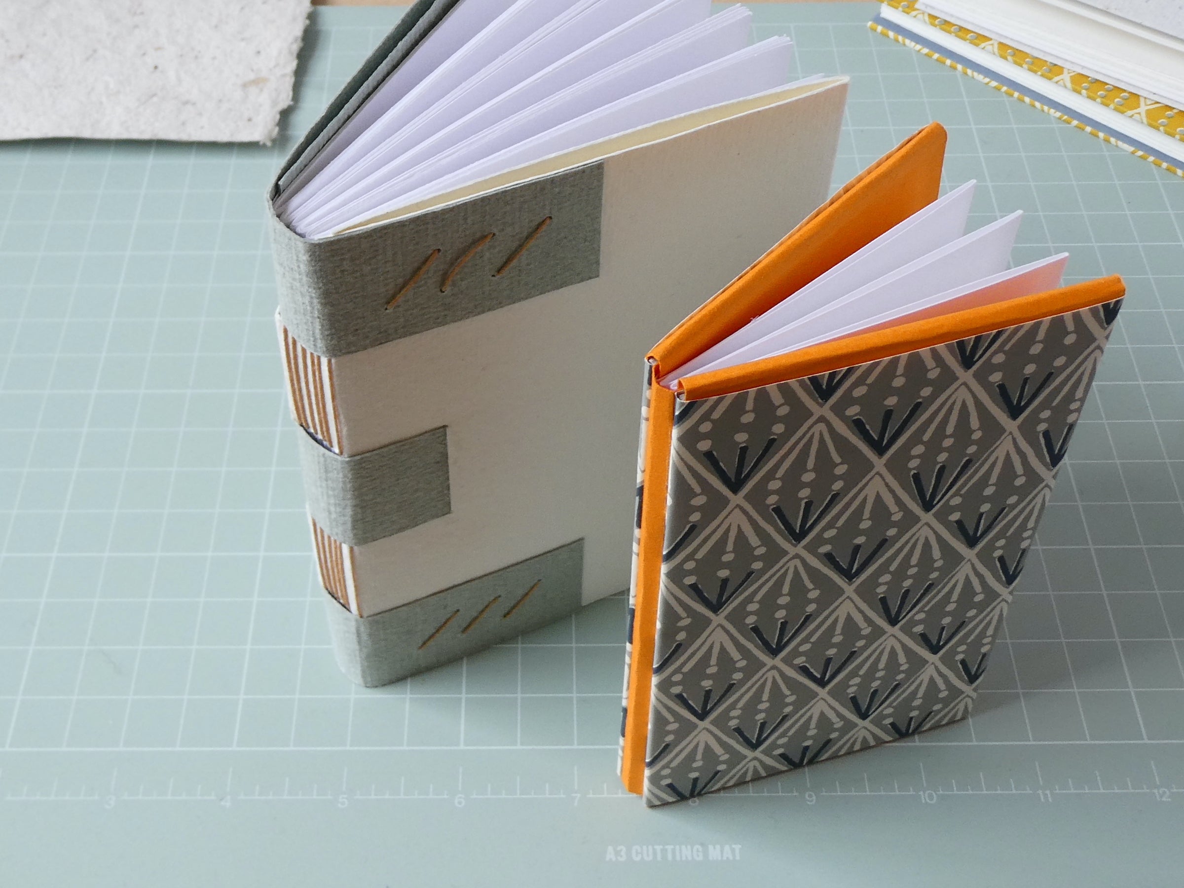 Crossed Structure Binding and Everlasting Fold Book bookbinding workshop