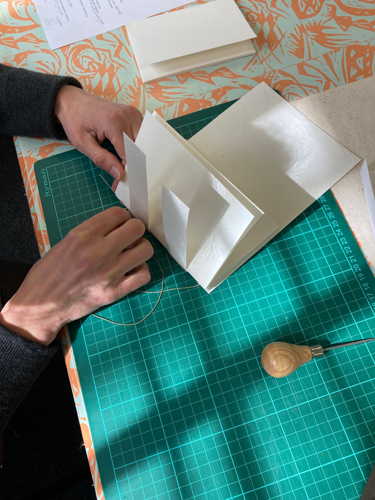 Celandine Books bookbinding workshop sewing cross structure binding